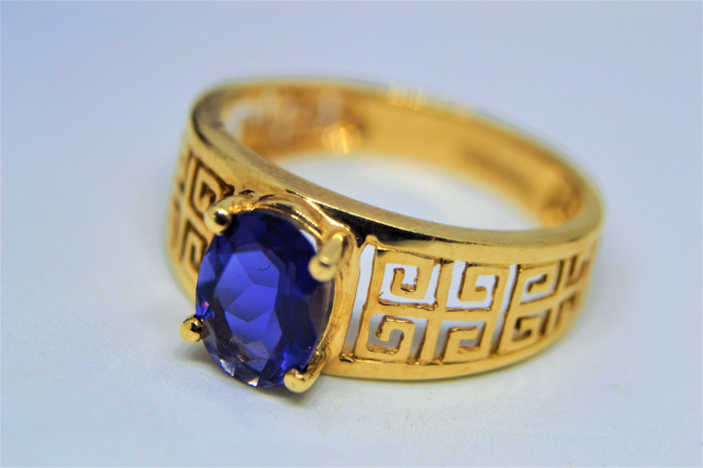 A 9ct Gold with Tanzanite Ring.