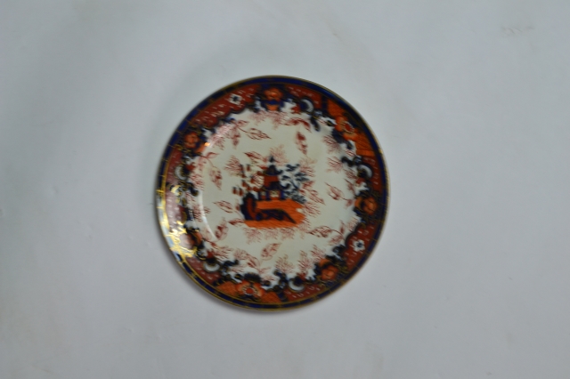 Discover the beauty of our Prattware plates from the mid-19th century. Uncover the value of high-quality antiques. Shop today for unique Prattware pieces.