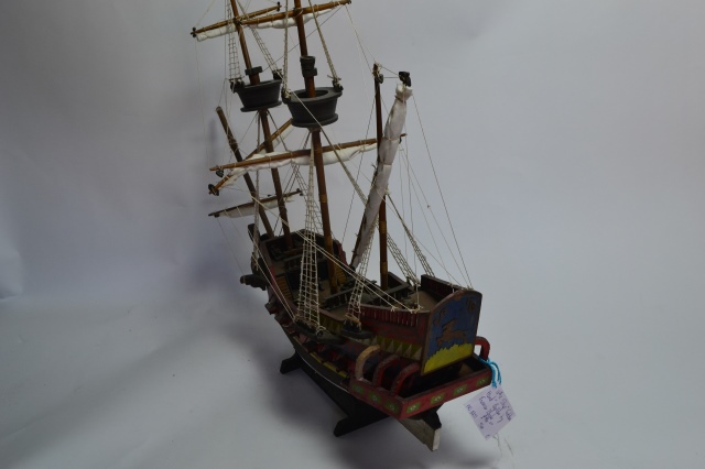 Explore our collection of Gold Hind ship models. Premium quality guarantee. Order your finely crafted replica today and immerse in maritime history!