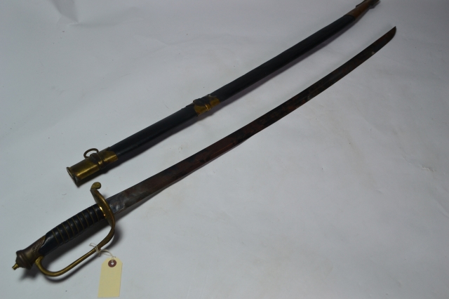 Discover our collection of high quality, authentic reproduction French cavalry sabres. Buy now to add historical elegance to your collection. Don't miss out!