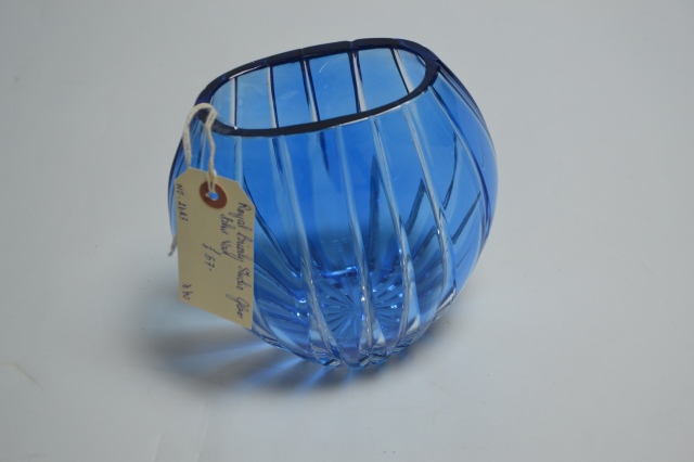 Explore our extensive collection of Royal Brierley studio glass! Discover finely crafted pieces standing 18cm high to elevate your home decor. Shop now for fast delivery!