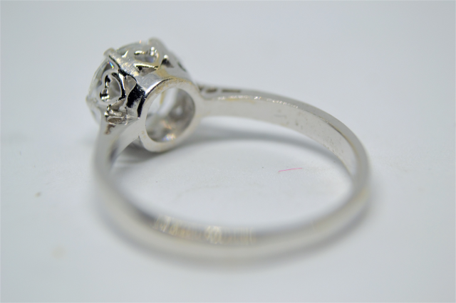 A 14 ct White Gold With CZ Ring.