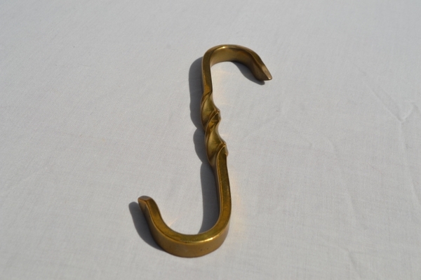Discover our high-quality 8 Brass Hooks. Durable, stylish, and perfect for any home. Visit our site, make your order today for an organized and classy space.