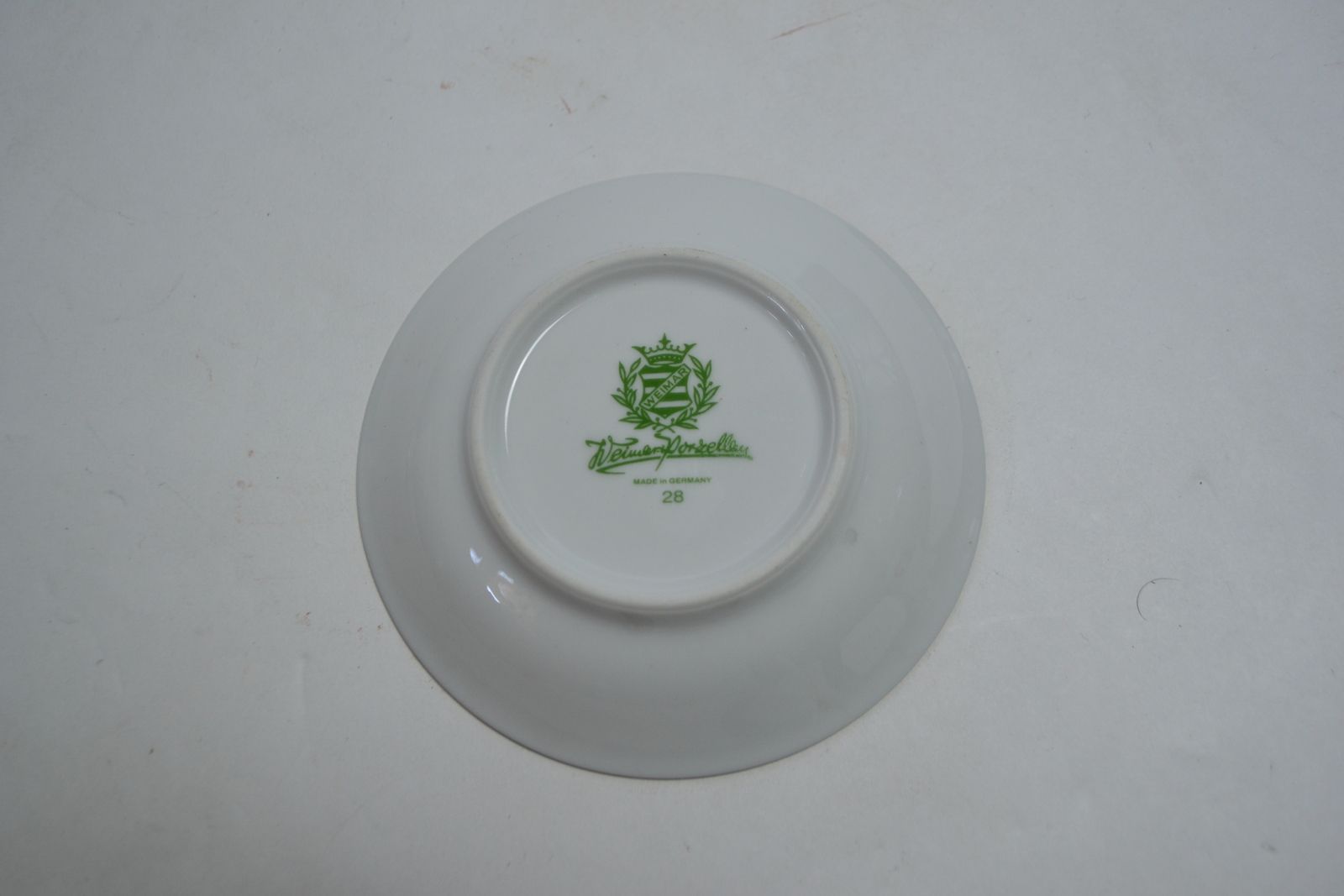 Experience the excellence of our Bavarian Gilt Cups! Expertly crafted, unique designs. Buy now to add elegance to your dining! Search using Bavarian Gilt Cups.