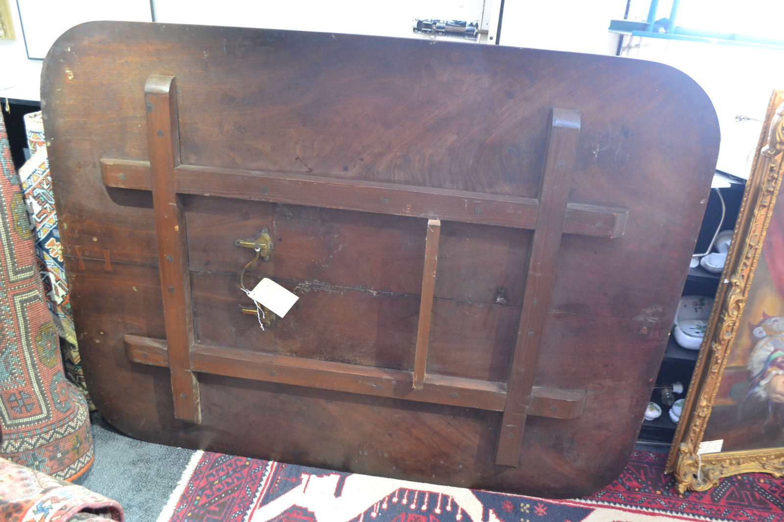 Explore our range of Regency Period Mahogany & Satinwood Banded Breakfast Tables. Perfectly measured at 145x110cms. Shop now & add elegance to your home decor!