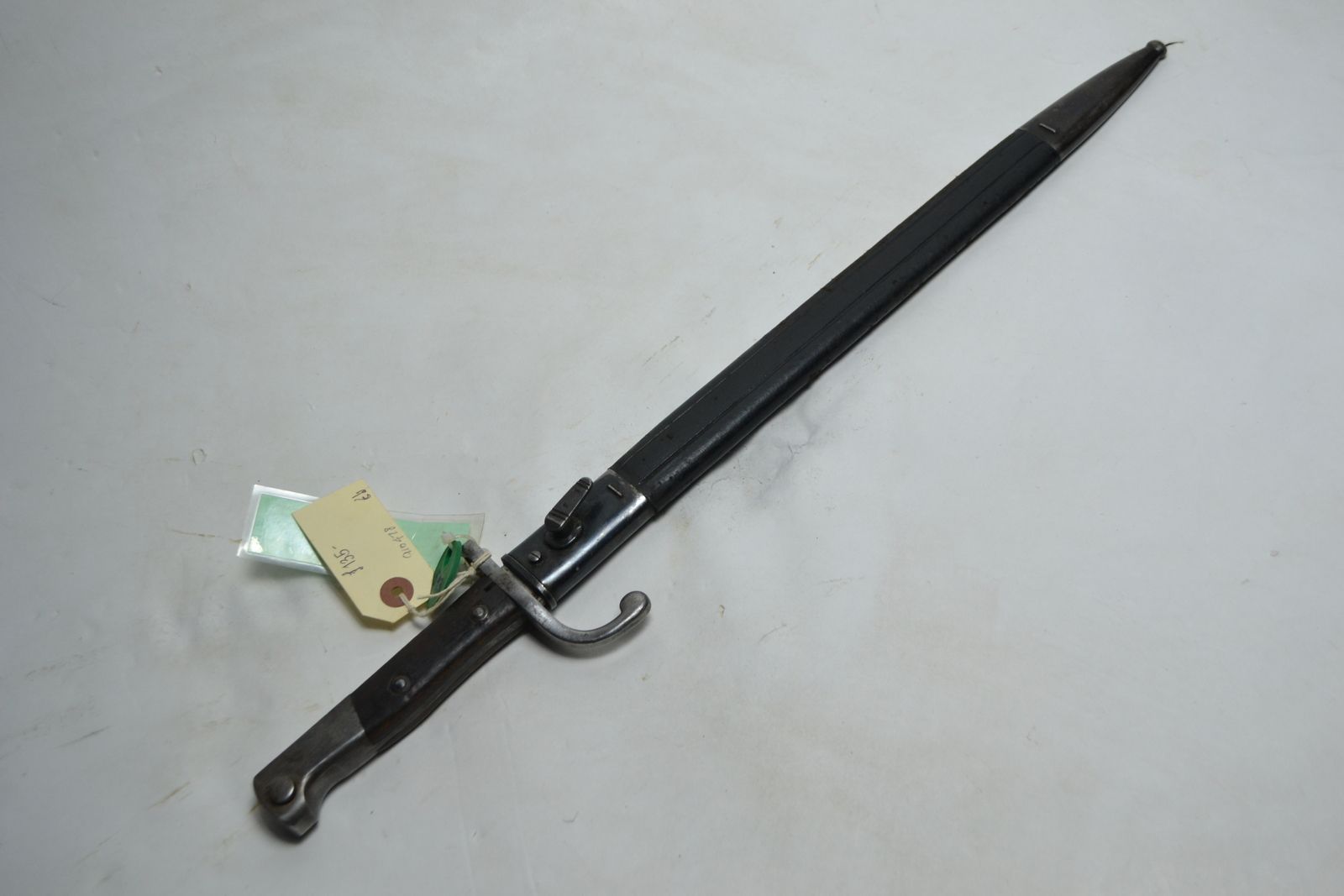 Discover our range of Brazilian 1908 bayonets, crafted in Czechoslovakia with attachable leather scabbards from Fabrica De Itajuba. Explore now for unique serial numbered pieces.