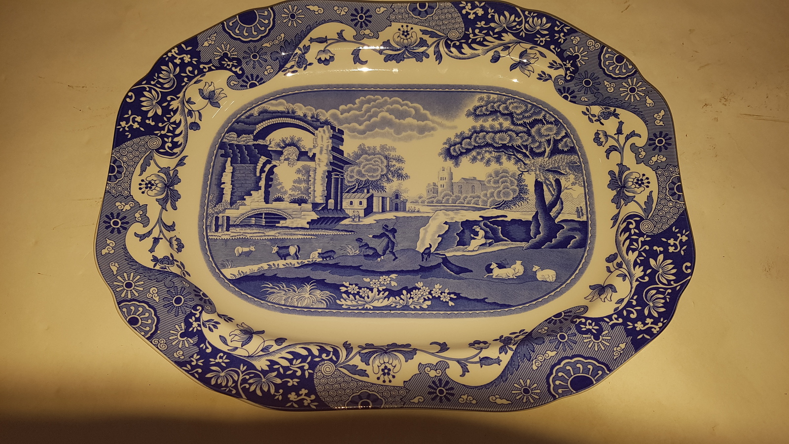 A Blue Italian Spode Platter