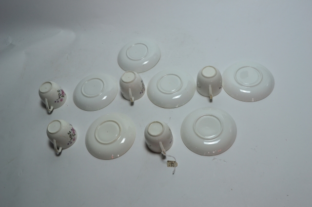 Discover our elegant range of demitasse sets including five cups and six saucers. Perfect for your coffee routine. Shop now and uplift your kitchen style!