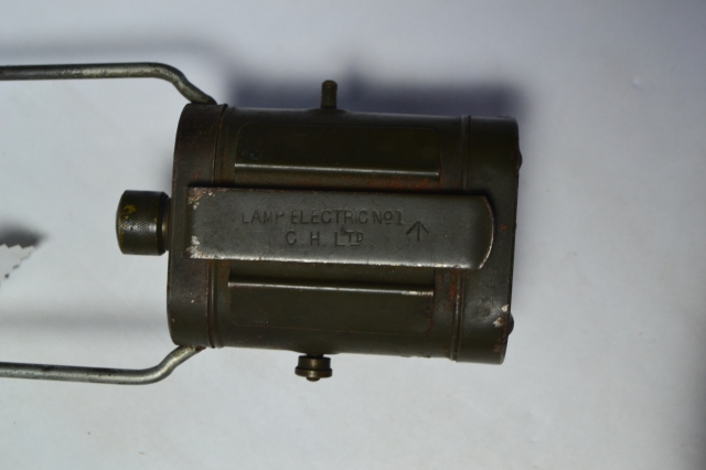 Discover our range of vintage WW2 bicycle lamps. Authentic, high quality, and fully restored. Enhance your collection today! Buy now for quick delivery.