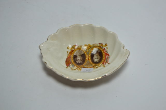Small Commemorative Dish.