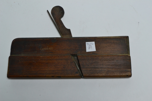 Experience superior control with our top-quality edging planes. Ideal for expert woodworkers. Superb design, high durability. Explore now and upgrade your tool kit today!