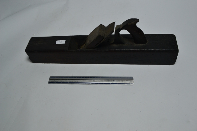 Explore our vast selection of large planes, designed for durability and comfort. Book now for a premium aviation experience. Don't miss out, fly high today!