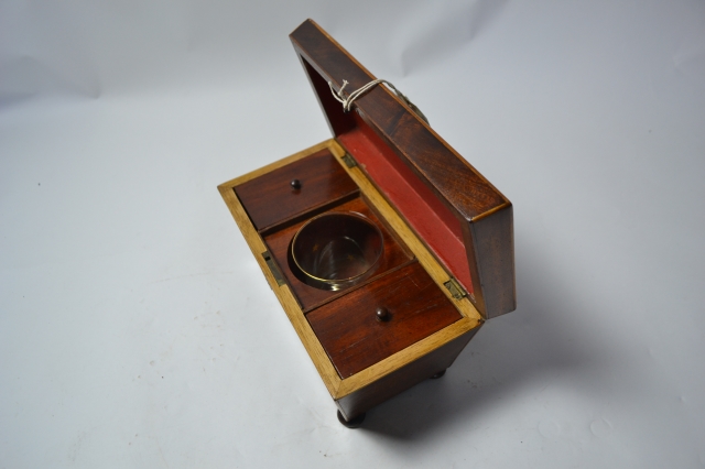 Georgian Tea Caddy with Key, circa 1820