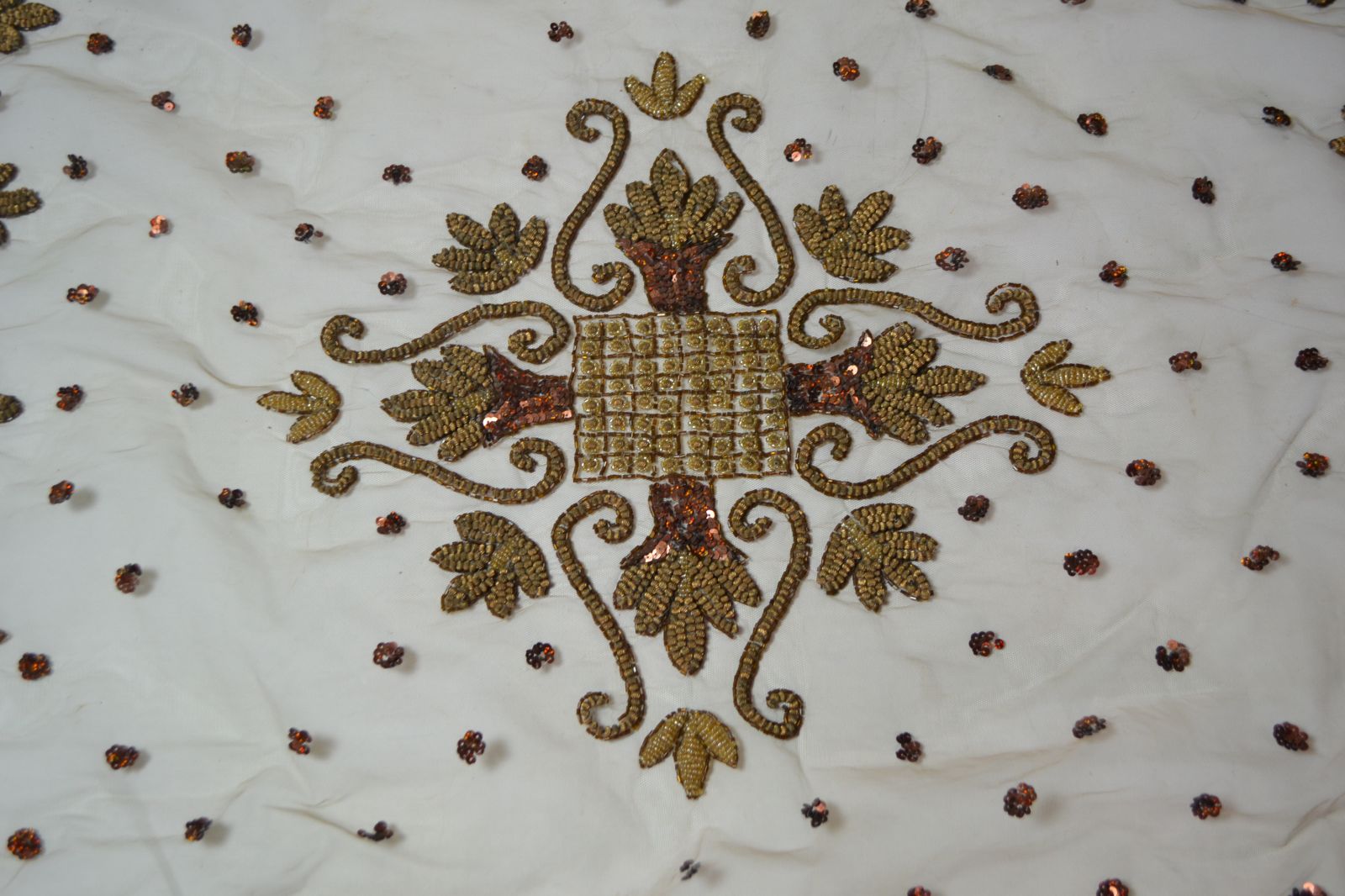 Decorative table cover